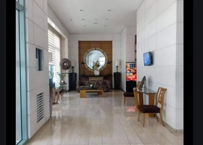Apartment Greenfield W/ 2 Queen Across Shangrila